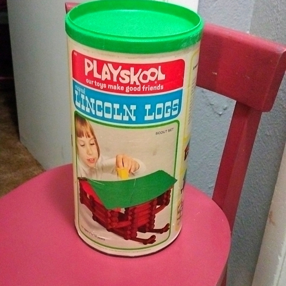 Vintage Lincoln Logs 1974